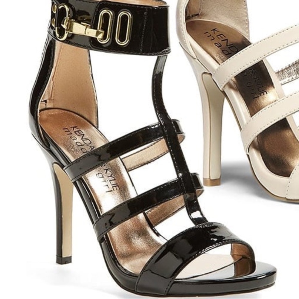 Kendall & Kylie for Madden Girl Black Strappy Sandals